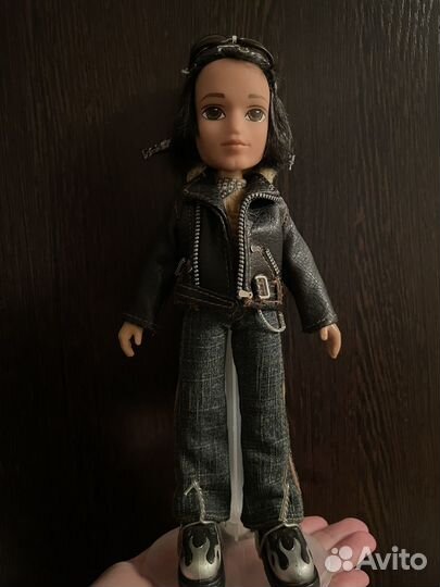 Кукла bratz