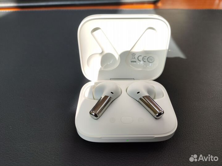 Беспроводные наушники