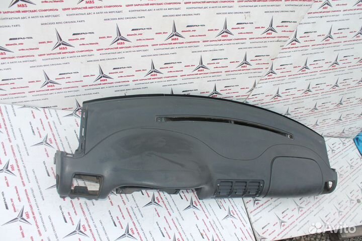 Р Панель (торпедо) w163 ML Mercedes