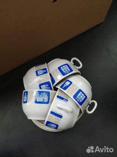 Кружки и тарелочки для чая