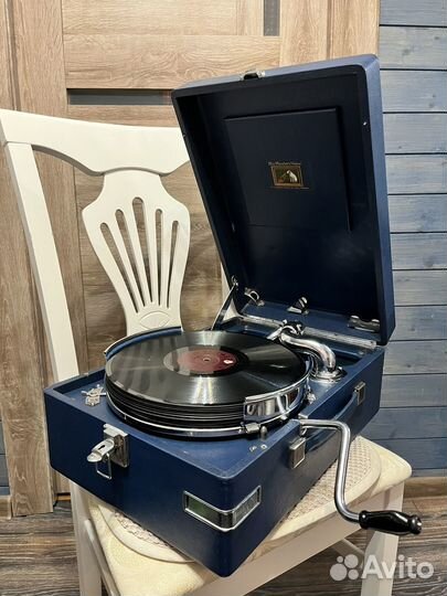 Патефон HMV 102 His masters Voice