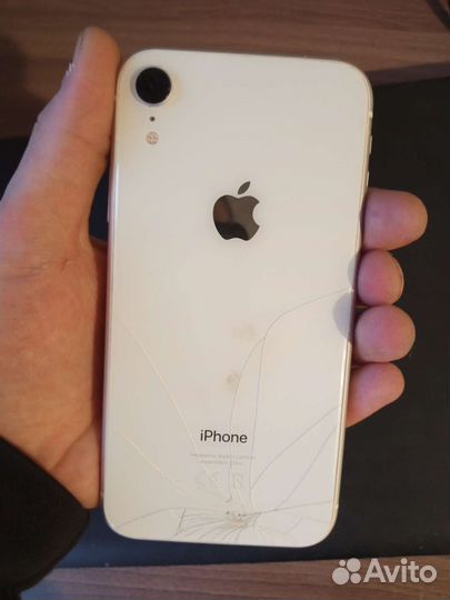 iPhone Xr, 128 ГБ