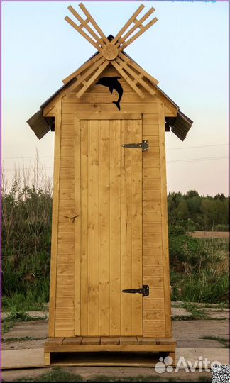 Уличный туалет деревянный DRE451
