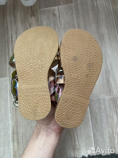 Сандалии для девочки 23 размер