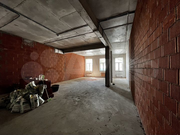 Помещение на 1 линии с отдельной входной группой