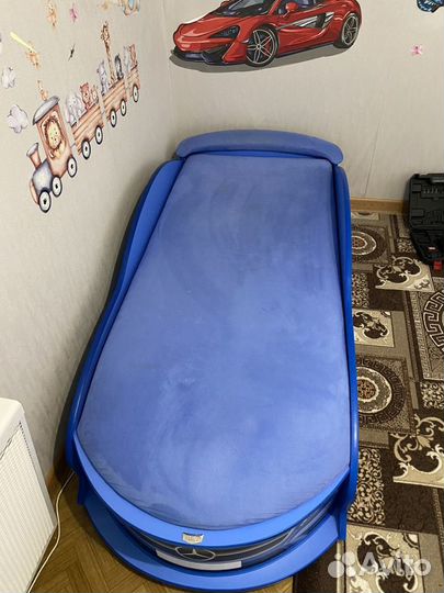Кровать машина для мальчика бу синяя