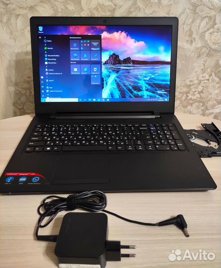 Ноутбук Lenovo 15.6