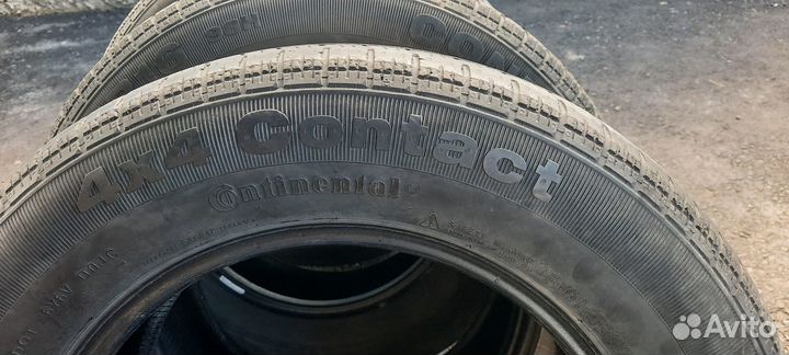 Continental Conti4x4Contact 215/65 R16