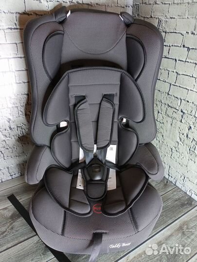 Детское автокресло новое от 9 мес - 12 лет