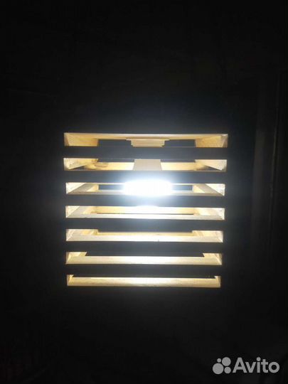 Светильник