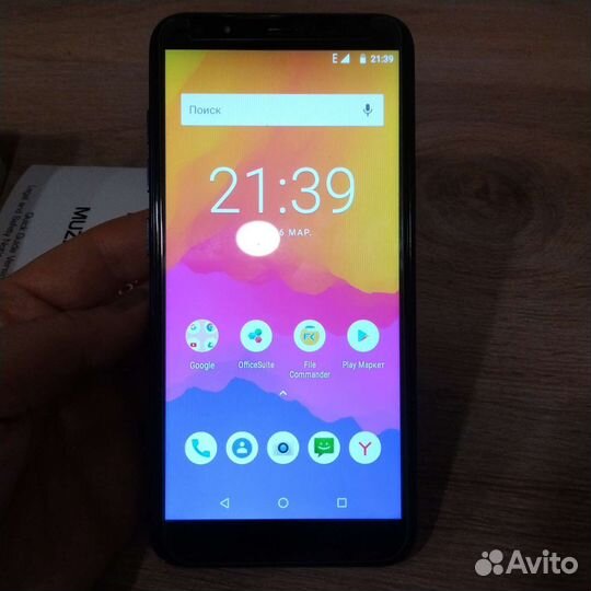 Prestigio Muze E5 LTE, 2/16 ГБ