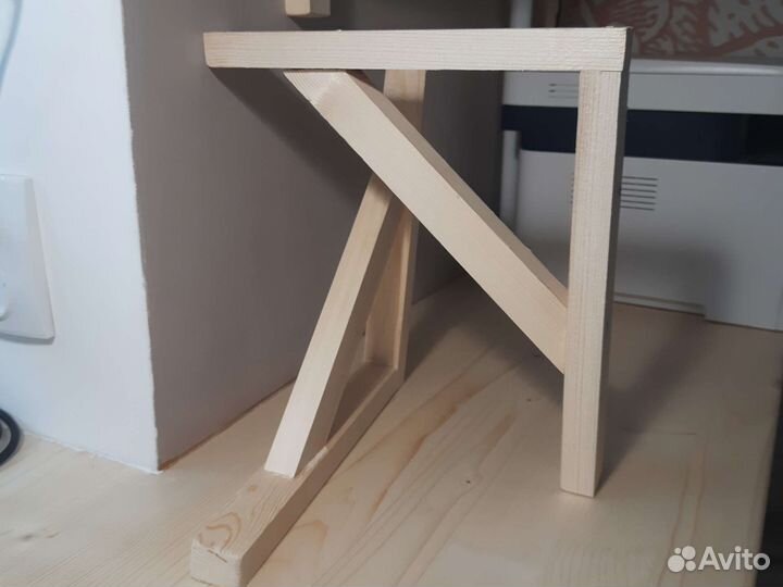 Кронштейн деревянный