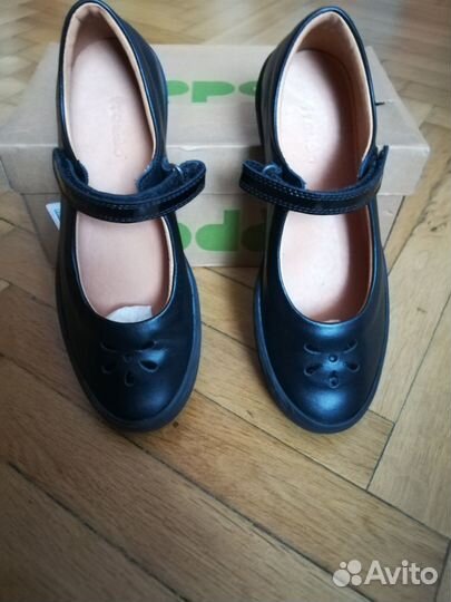 Продам туфли д