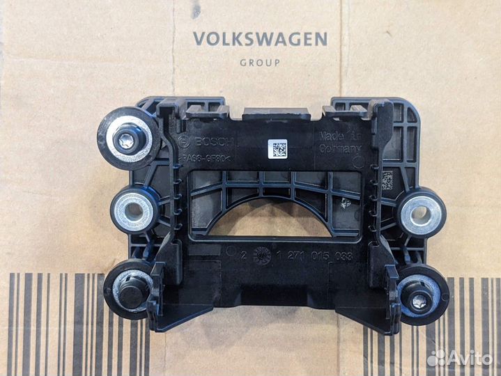 Кронштейн крепления радарного датчика новый