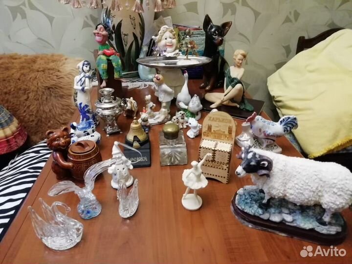 Статуэтки и разные фигурки