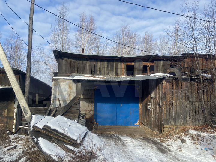 Гараж, > 30 м²