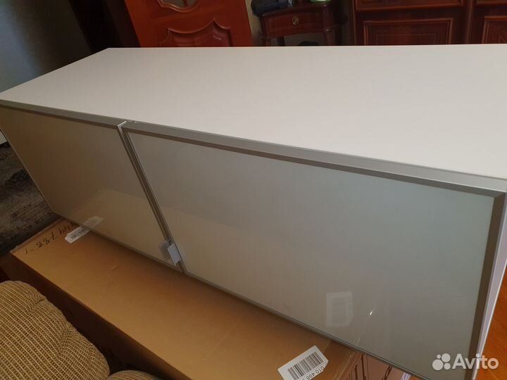 Шкаф навесной IKEA 1204238см., белый