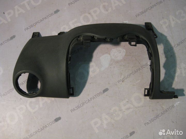 Накладка на торпедо левая верхняя Ниссан Ноут