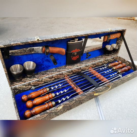 Набор шампуров подарочный