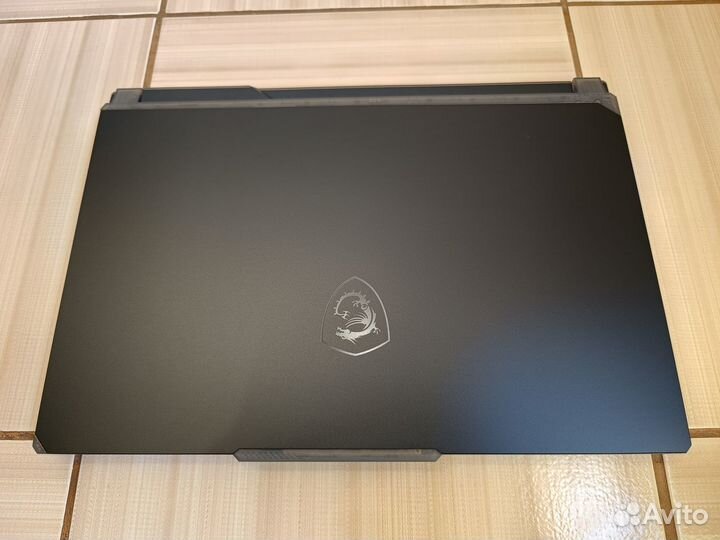 Новый Игровой ноутбук MSI Cyborg 15 A13VF-1223XRU