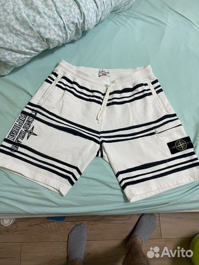 Шорты stone island x supreme