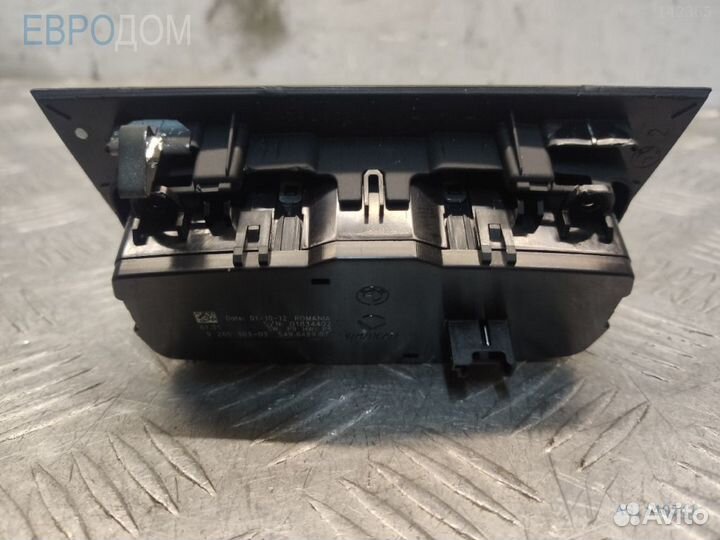 Переключатель управление светом на BMW F30 s114054