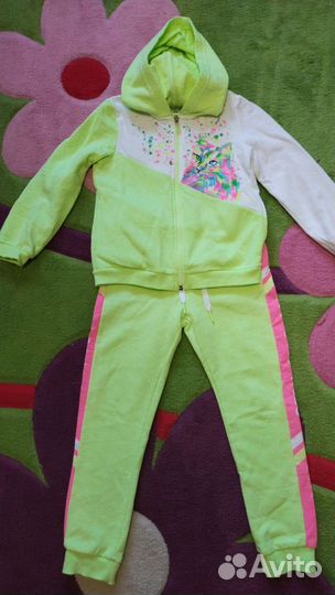 Спортивные костюмы