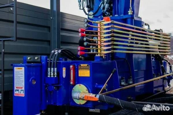 Бортовой грузовик FAW CA 3250 с КМУ DongYang, 2023