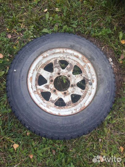 Continental VikingStop 2000, 6*139,7, 205 70 R15C