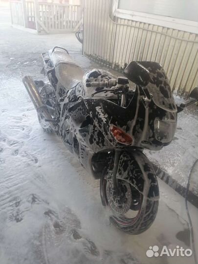 Zzr400