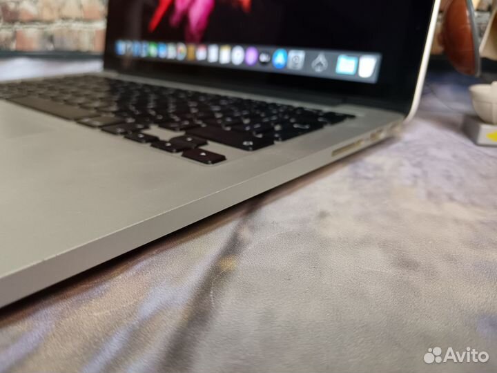 Apple MacBook Pro 13 Retina В Идеальном Состоянии