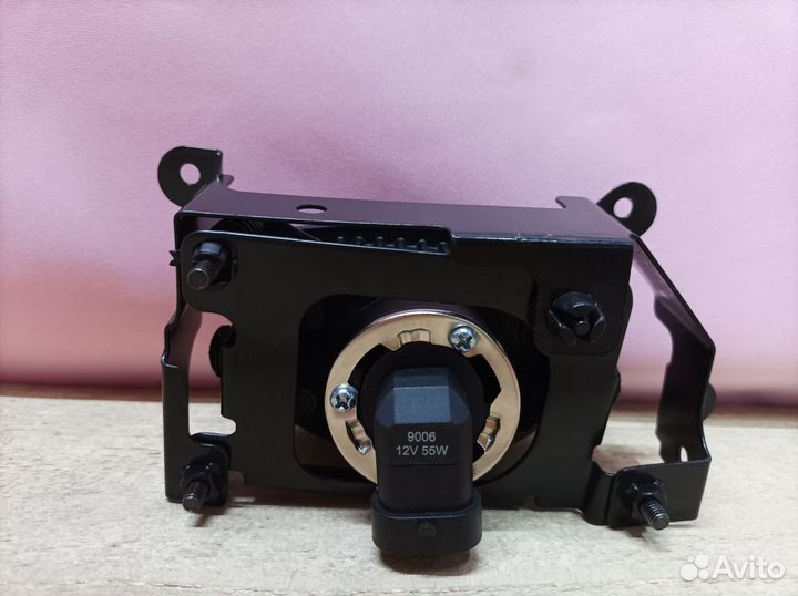 Фара птф Mitsubishi Outlander 1 2003-2008