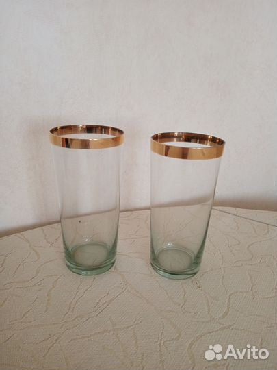 Ваза на ножке