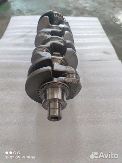 Коленвал Suzuki Escudo 2000 1222065D00 TD52W J20A