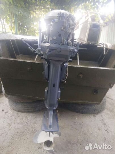 Лодка с мотором