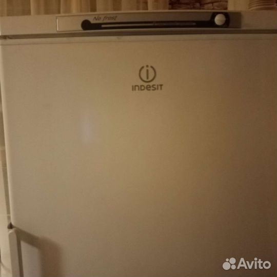 Морозильная камера Indesit б/у