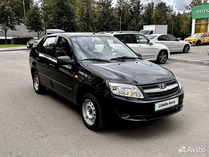 LADA Granta 1.6 МТ, 2013, 24 500 км