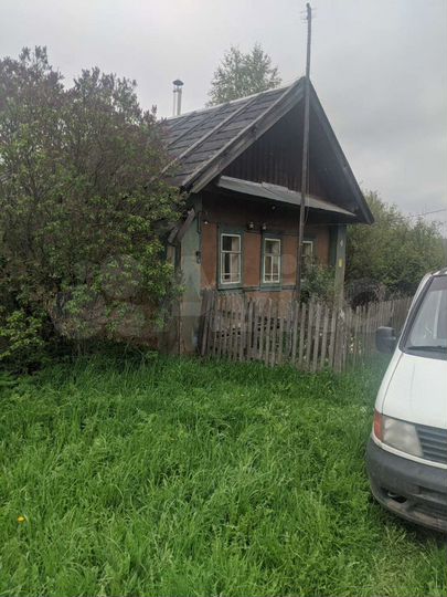 Дом 25 м² на участке 50 сот.