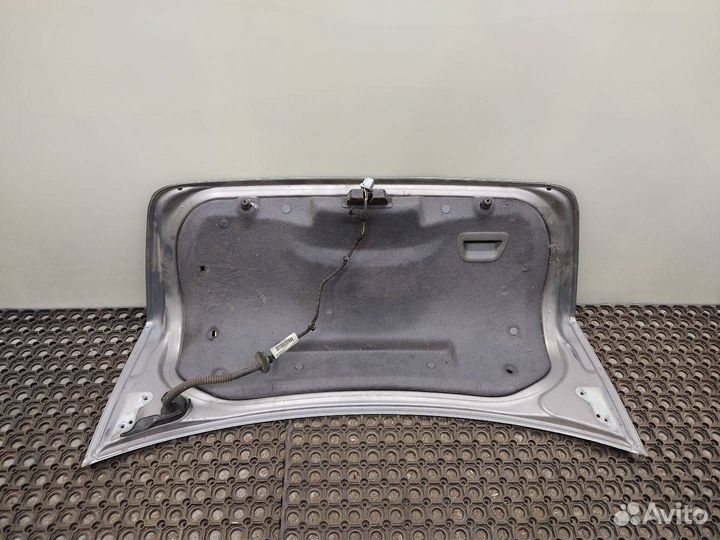 Крышка (дверь) багажника Volvo S40 рест. 2004