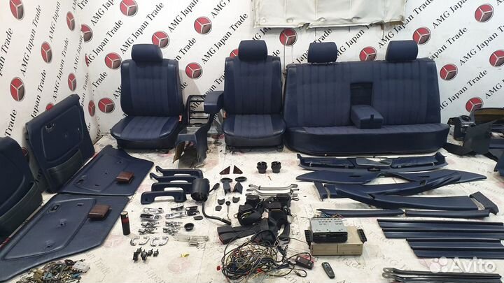 Салон в сборе на Mersedes-Benz W123 E