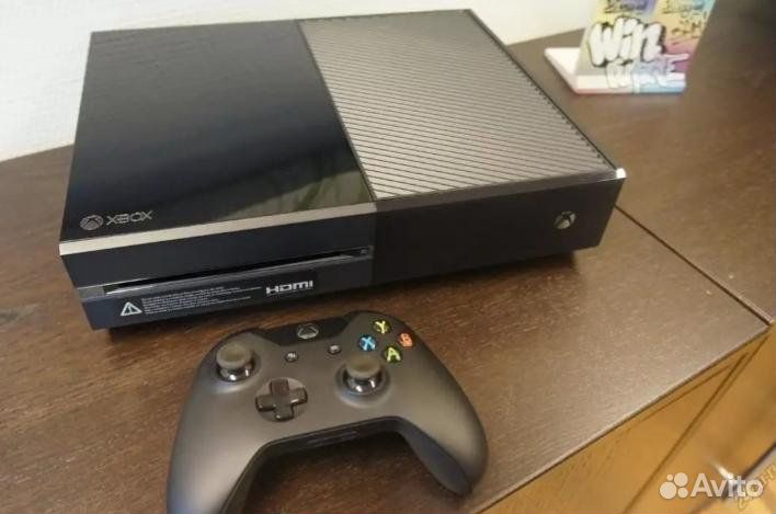 Xbox ONE + 360 игр