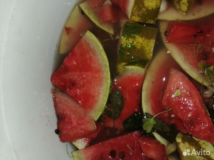 Арбузы соленые, маринованные. Бочковые соленья