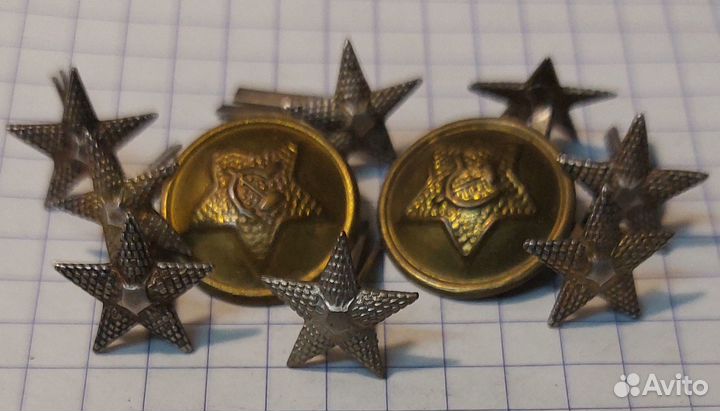 Набор фарнитуры на погоны 1943 года, 8 звёзд, 2 пу