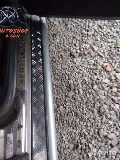 Пороги на Ниссан Терано «Эстонец» (серебро)