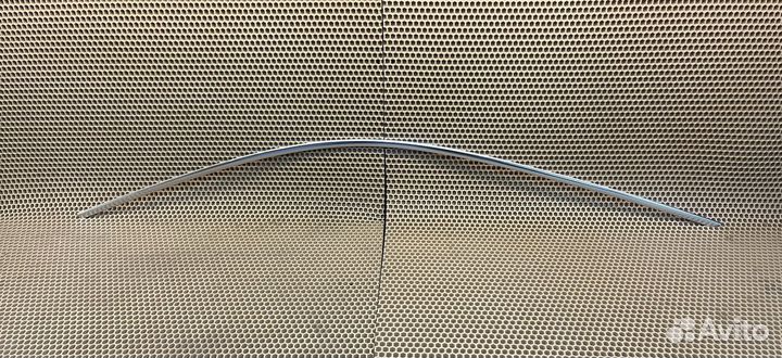 Молдинг двери передней правой skoda kodiaq