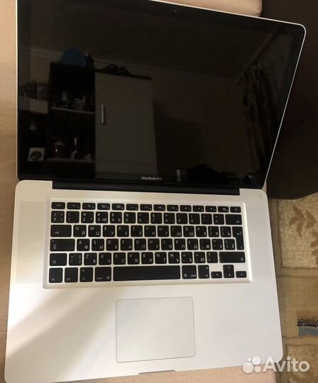 Apple MacBook Pro