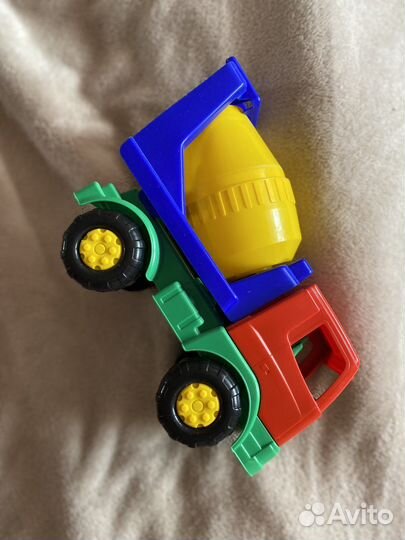 Бетономешалка игрушка