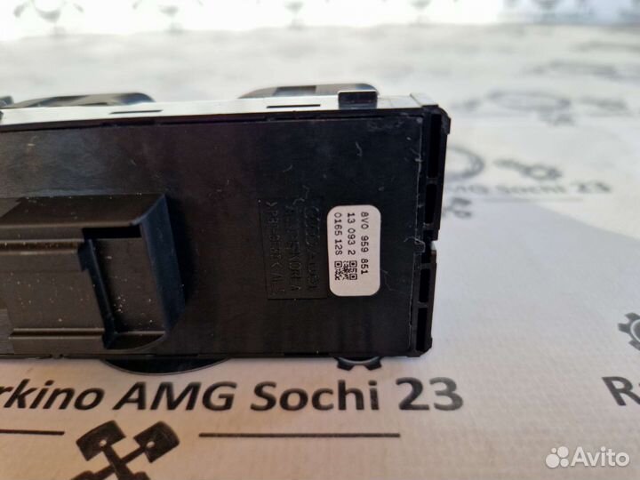 Кнопка стеклоподъёмника для Audi A3 8V