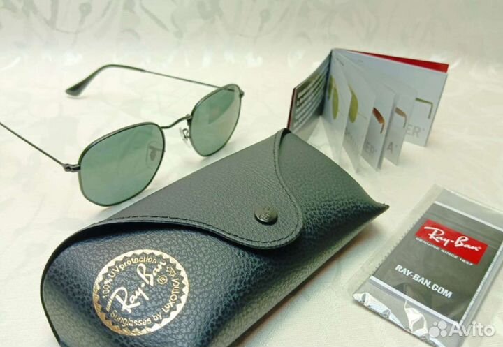 Солнцезащитные очки ray ban