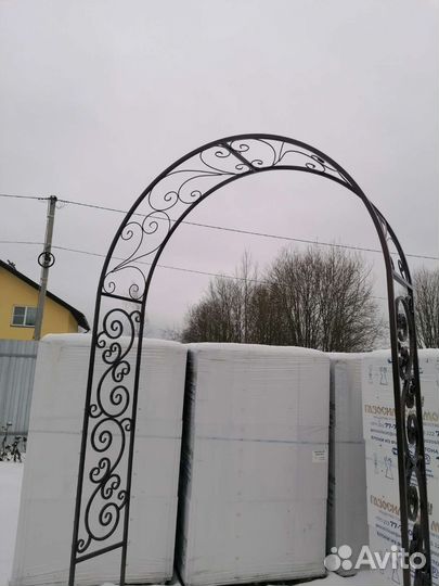 Арка садовая